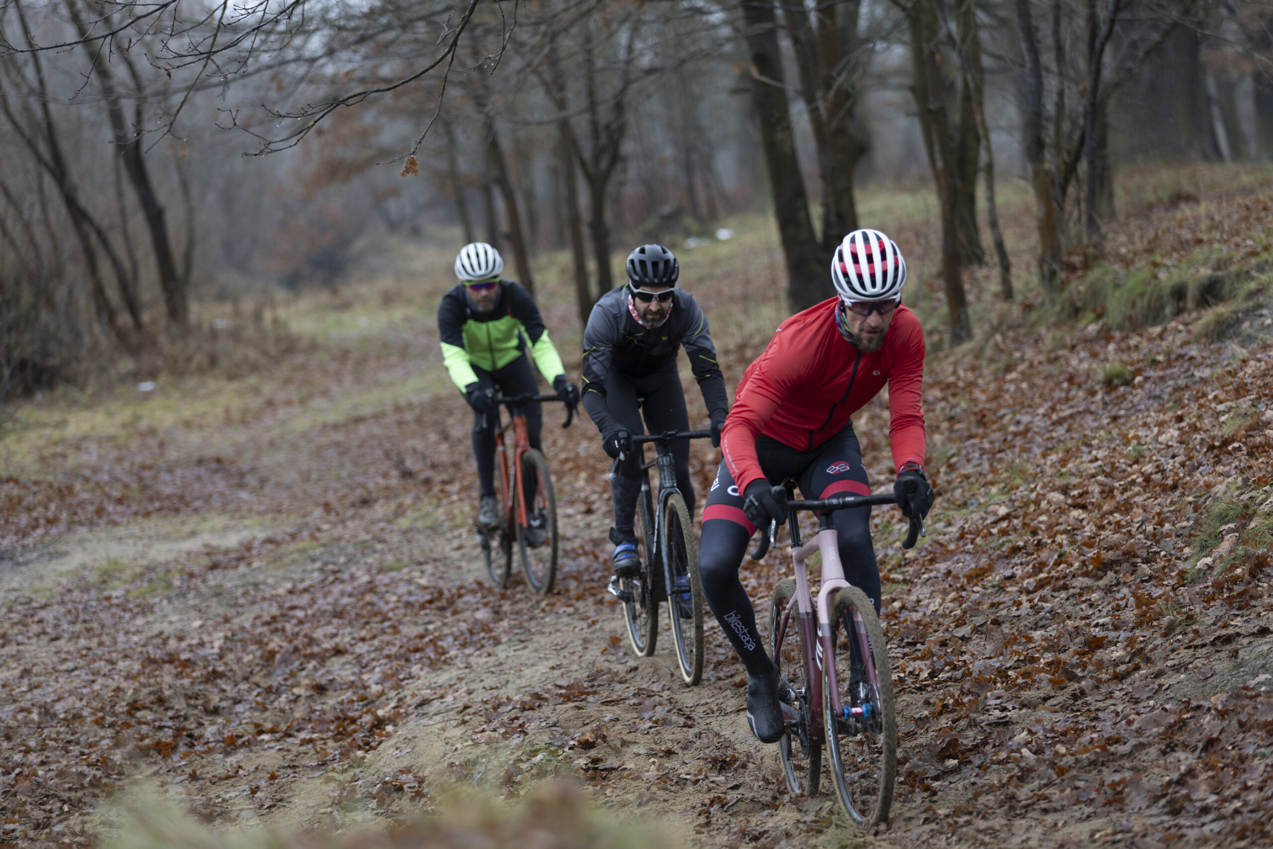 Przełaje na Bobrowej